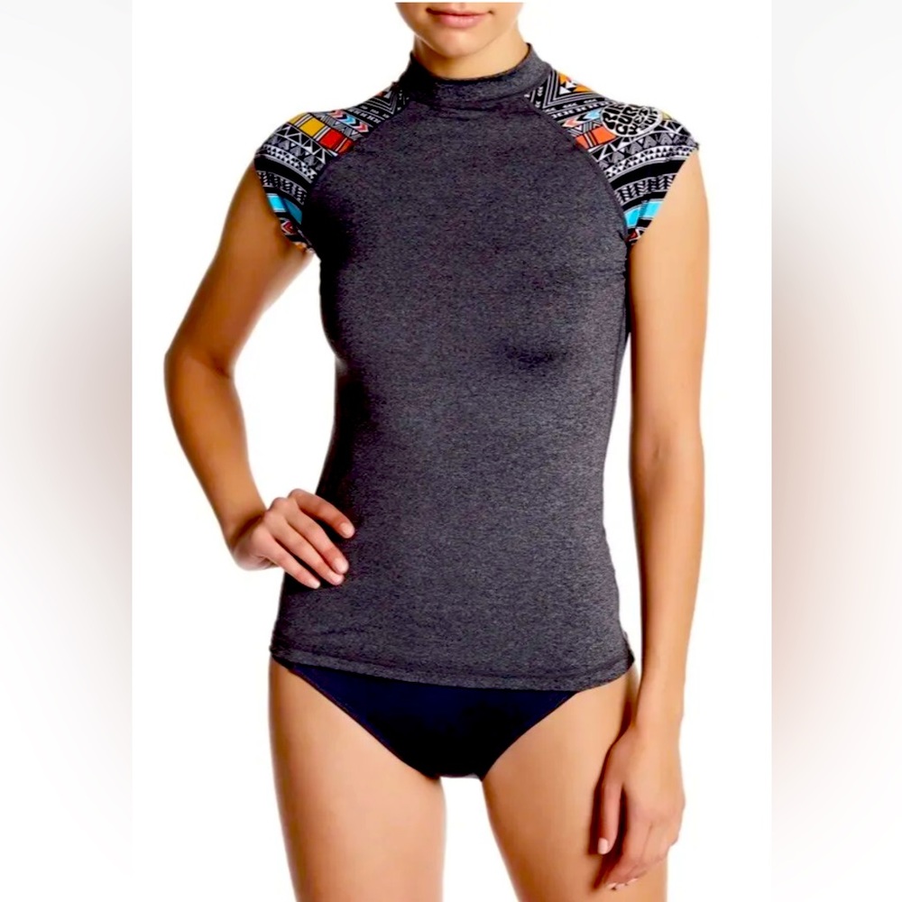 NEW Womens RIP CURL SURF WETTY UV   50+ UPF RASHGUARD